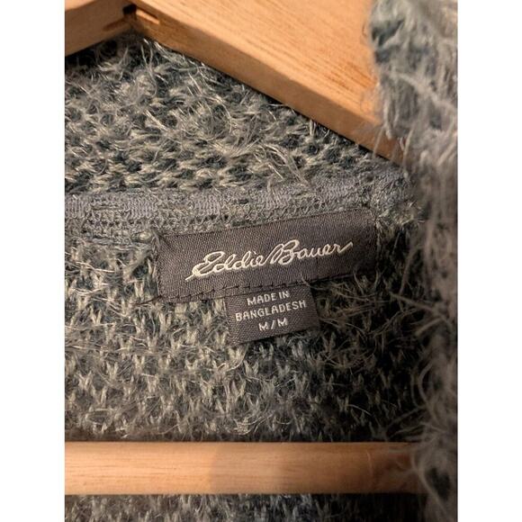 Eddie Bauer Long‎ Cardigan Womens M Grey Fuzzy Warm Cozy Winter Pockets - Picture 3 of 9